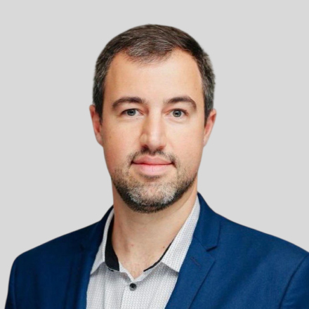 Илья Островский